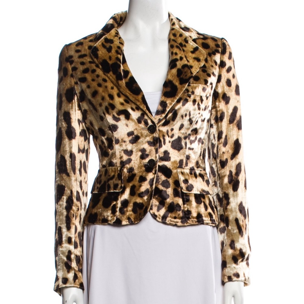 Dolce & Gabbana Black Blazer with Tailored Fit